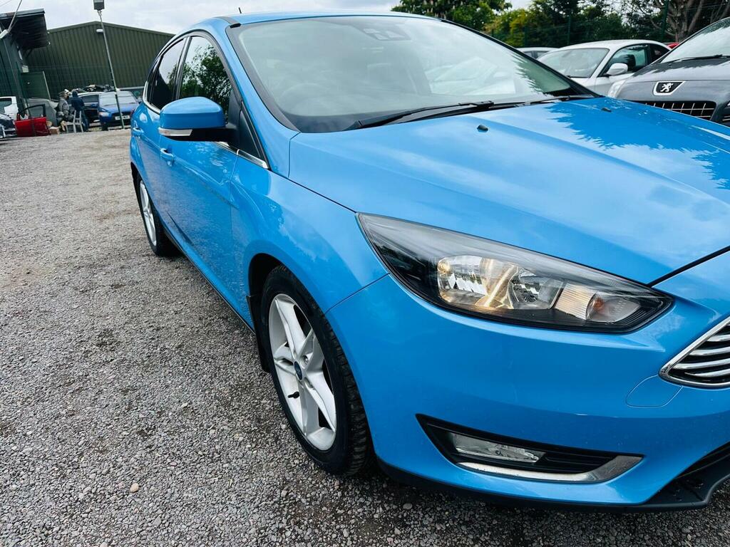 Ford Focus Hatchback 1.0T Ecoboost Titanium Euro 6 Ss KX67VBV Blue #6