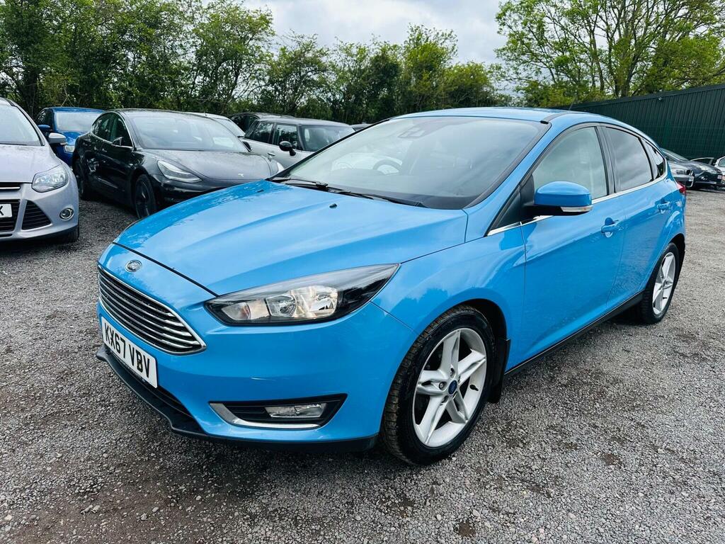 Ford Focus Hatchback 1.0T Ecoboost Titanium Euro 6 Ss KX67VBV Blue #4