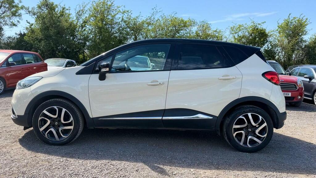 Renault Captur Suv 1.5 Dci Energy Dynamique S Medianav Euro 5 S SJ15EVX White #5