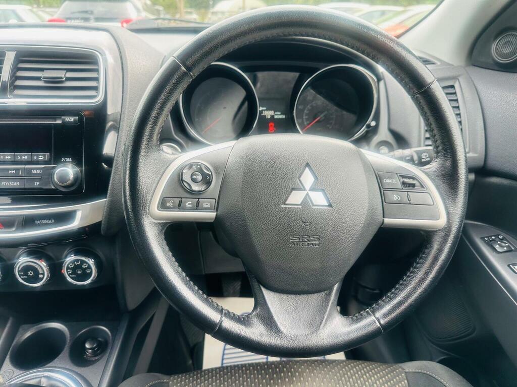 Mitsubishi ASX Asx 3 Di-d White #35