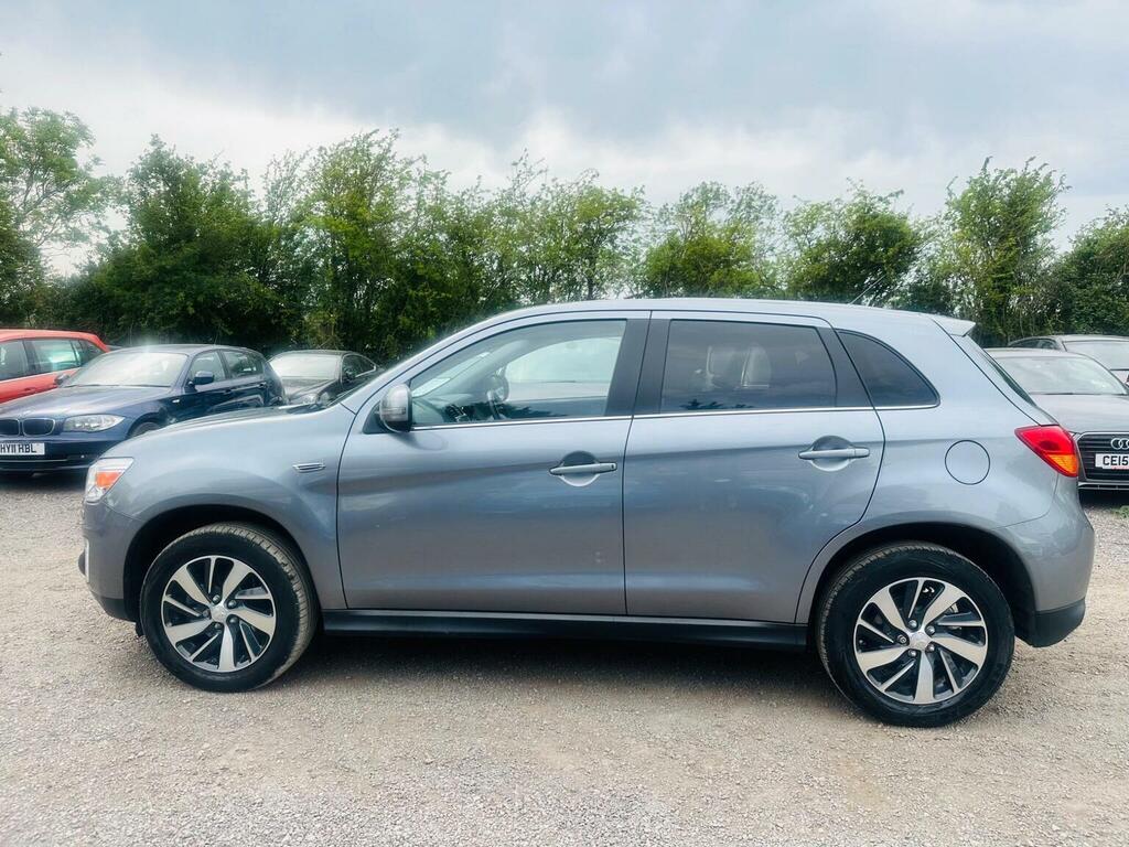 Mitsubishi ASX Asx 3 Di-d White #10
