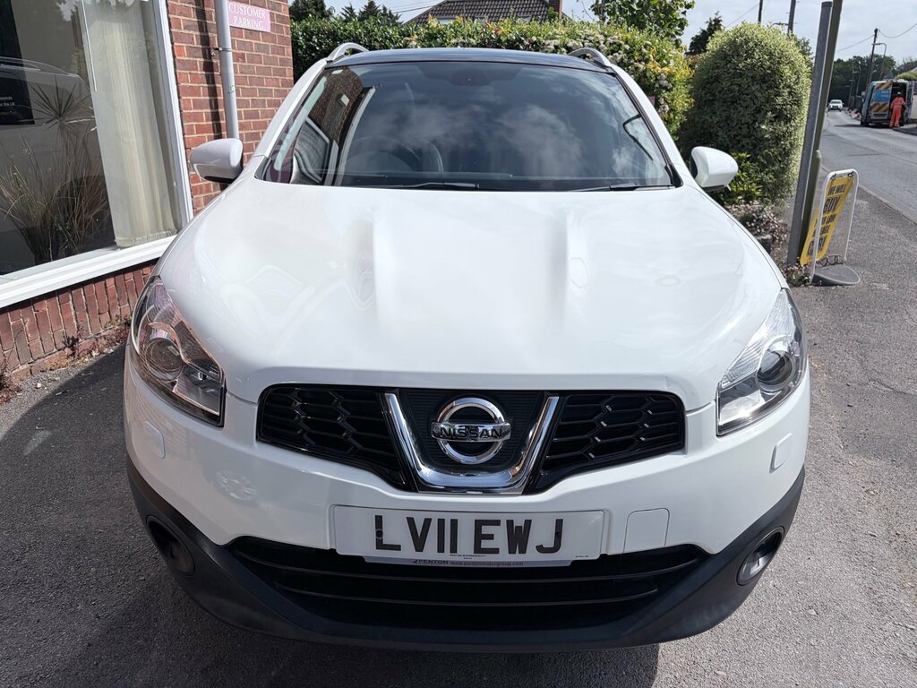 Nissan Qashqai 1.6 Tekna Suv 2Wd Euro 5 117 Ps White #2