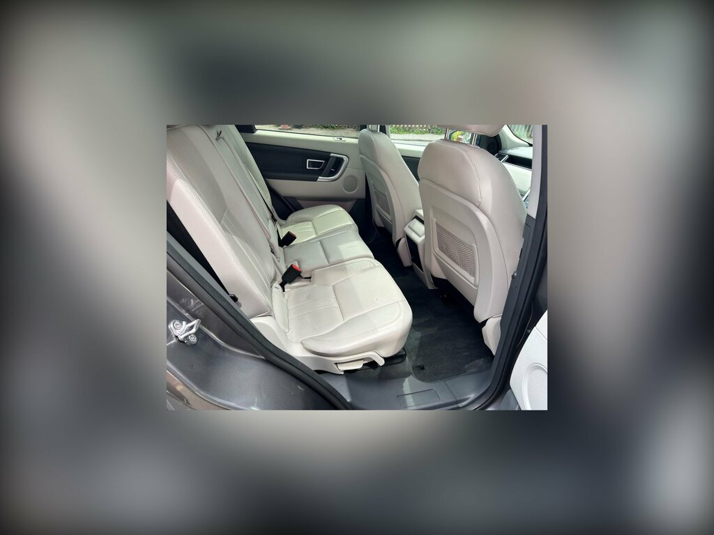 Land Rover Discovery Sport 2.0 Td4 180 Hse Black SC67ZZV Grey #3