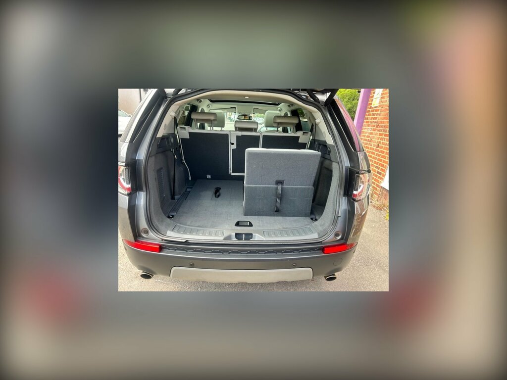 Land Rover Discovery Sport 2.0 Td4 180 Hse Black SC67ZZV Grey #2