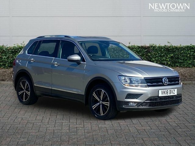 Volkswagen Tiguan 2.0 Tdi Se Navigation Suv Dsg 4Motion E Silver