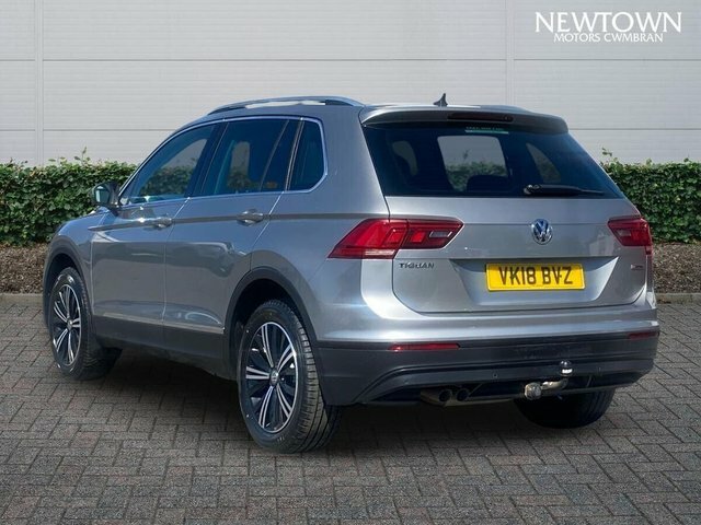 Volkswagen Tiguan 2.0 Tdi Se Navigation Suv Dsg 4Motion E VK18BVZ Silver #5