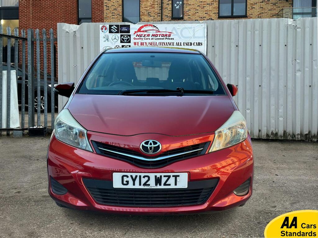 Toyota Yaris 1.33 Dual Vvt-i Tr Hatchback Eur Red