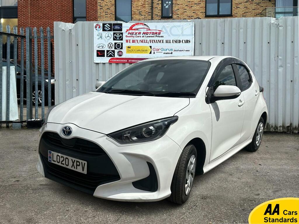 Toyota Yaris 1.5 Excel Hatchback 2020 - L020XPV White #5