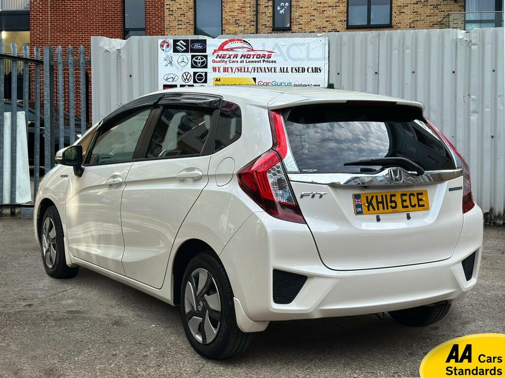 Honda Jazz 1.5 Hybrid I-vtec Se Hatchback Cvt Euro White #6