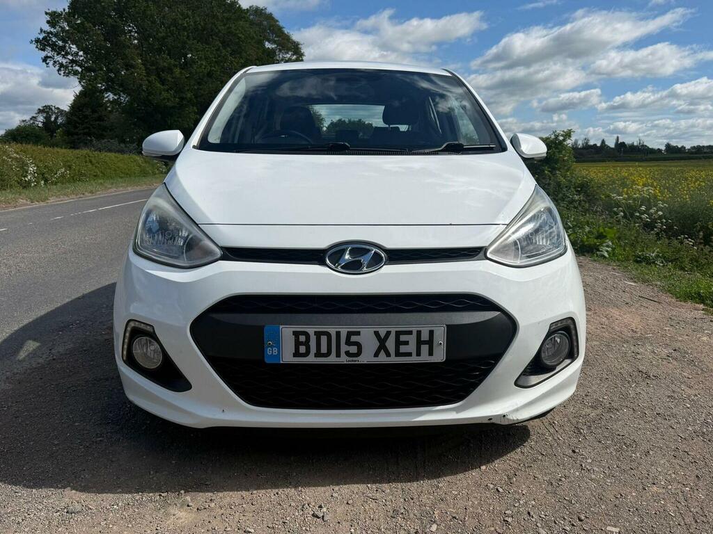 Hyundai I10 1.0 Premium Euro 5 BD15XEH White #2