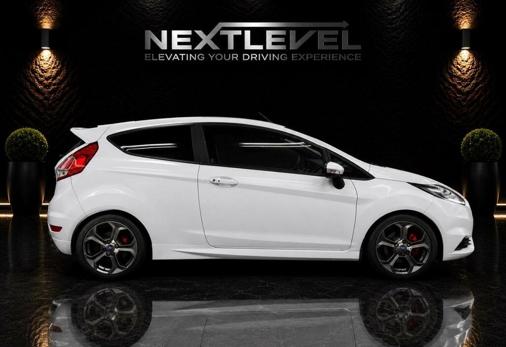 Ford Fiesta 1.6T Ecoboost St-3 Euro 6 YY17ZPO White #3