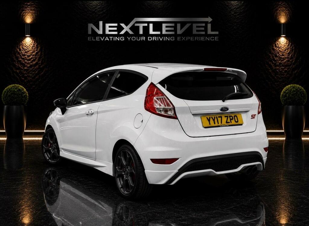 Ford Fiesta 1.6T Ecoboost St-3 Euro 6 YY17ZPO White #2