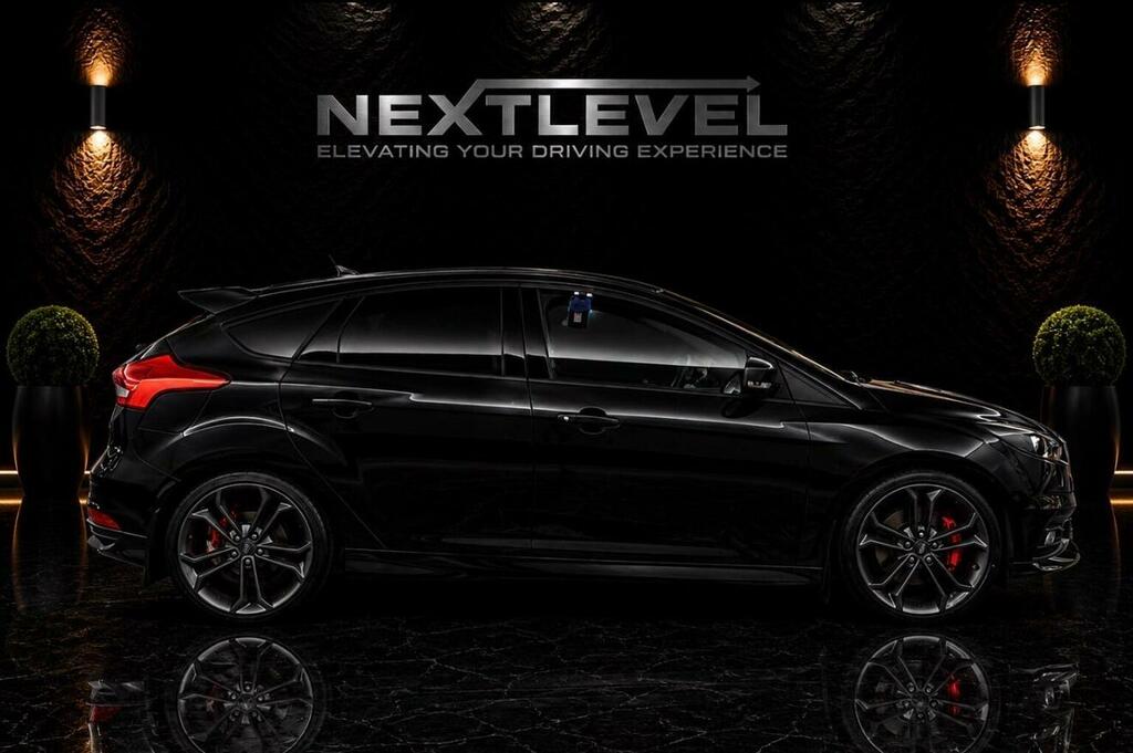 Ford Focus 2.0T Ecoboost St-3 Euro 6 Ss WU65EHM Black #2