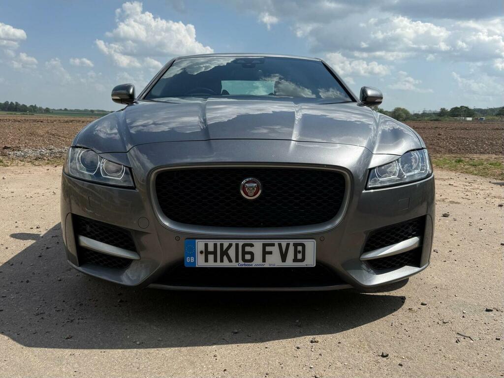 Jaguar XF 2.0D R-sport Euro 6 Ss Grey #4