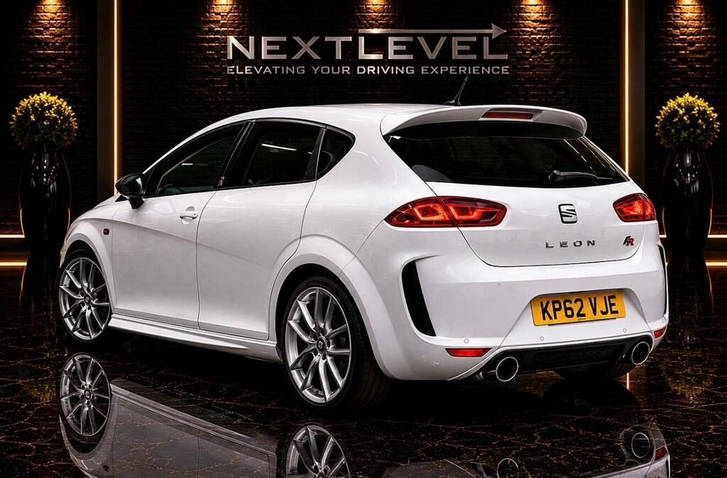 Seat Leon 2.0 Tdi Cr Fr Supercopa Euro 5 KP62VJE White #2