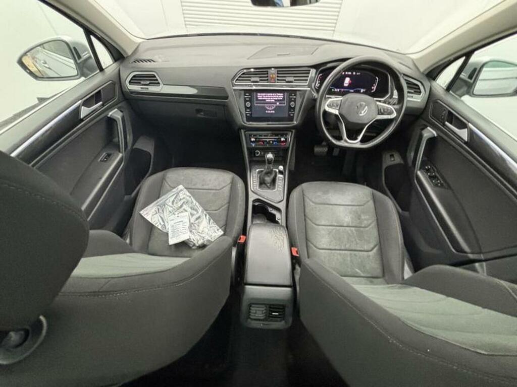 Volkswagen Tiguan Suv 1.5 Tsi Elegance Dsg Euro 6 Ss 202070 LL70KZP Silver #5