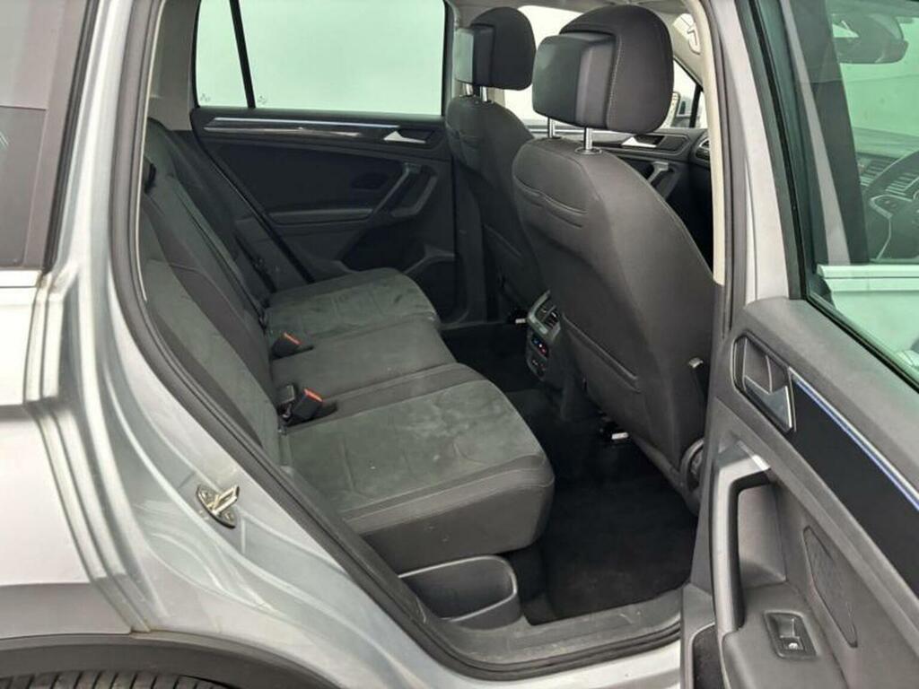 Volkswagen Tiguan Suv 1.5 Tsi Elegance Dsg Euro 6 Ss 202070 LL70KZP Silver #4