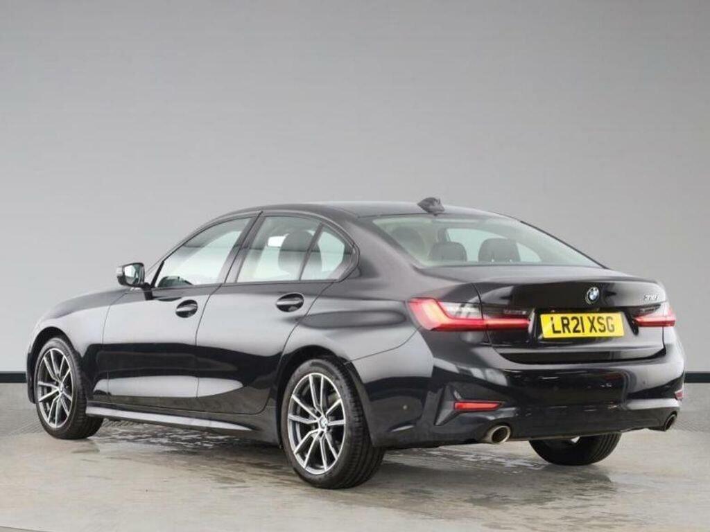 BMW 3 Series Saloon 2.0 318I Sport Euro 6 Ss 2021 LR21XSG Black #3