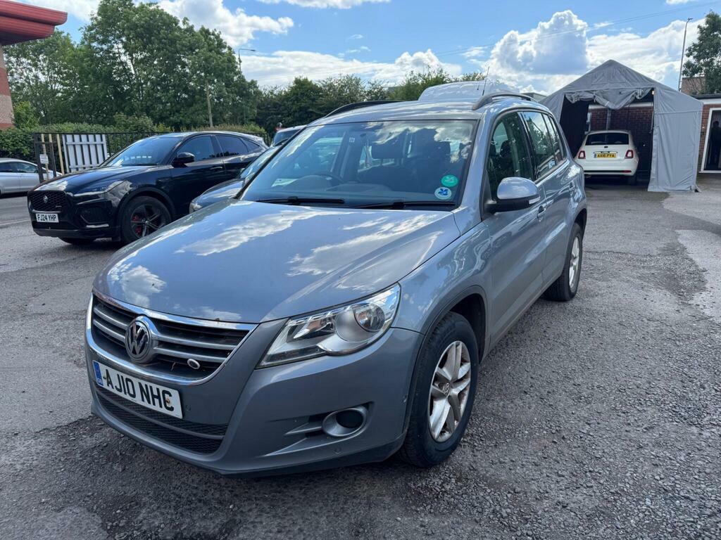 Volkswagen Tiguan 2.0 Tdi S 4Wd Euro 5 AJ10NHC Grey #4