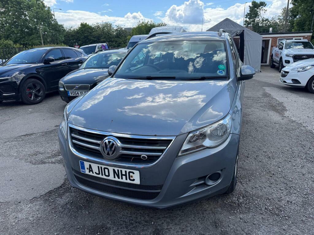 Volkswagen Tiguan 2.0 Tdi S 4Wd Euro 5 AJ10NHC Grey #3
