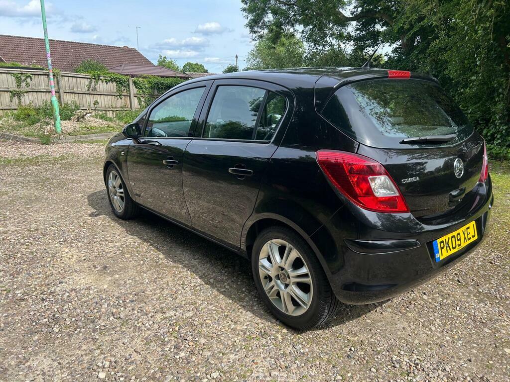 Vauxhall Corsa 1.4I 16V Design Black #6