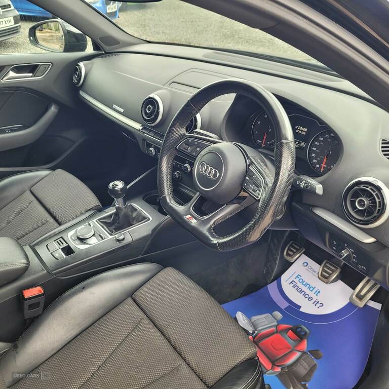 Audi A3 1.6 Tdi S Line ML66KBX Black #3