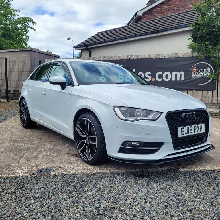 Audi A3 1.6 Tdi 110 Se Technik White