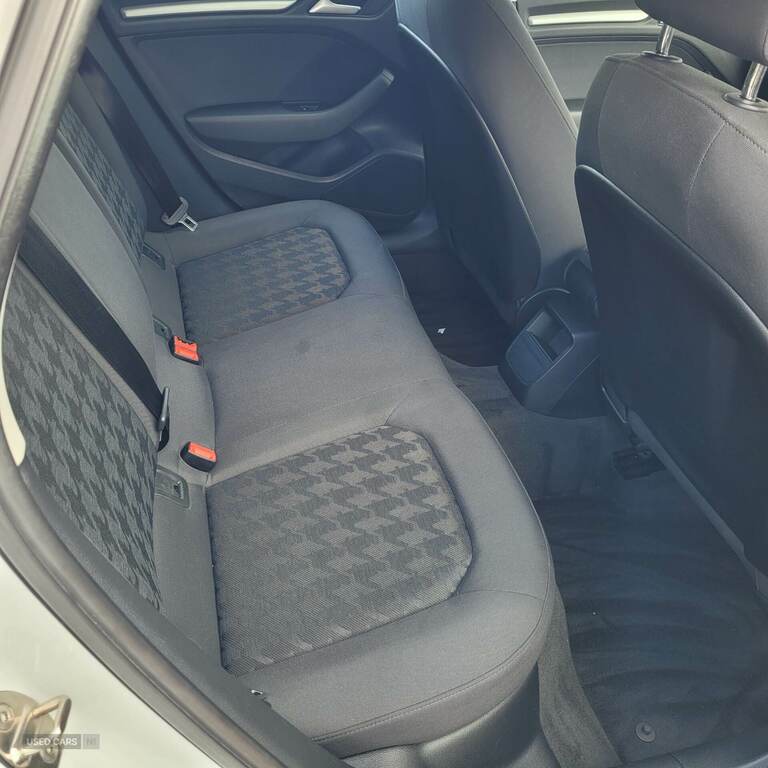 Audi A3 1.6 Tdi 110 Se Technik EJ15PXH White #6