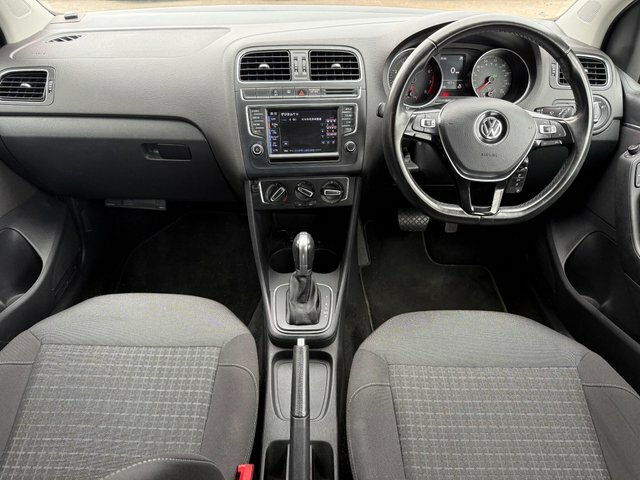 Volkswagen Polo Tsi Bluemotion Tech Se YH15ZLL Red #3