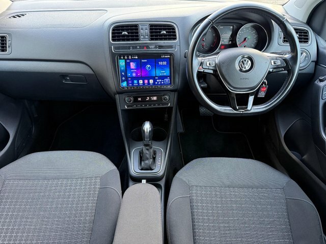 Volkswagen Polo Tsi Bluemotion Tech Se YK64RMH Black #3