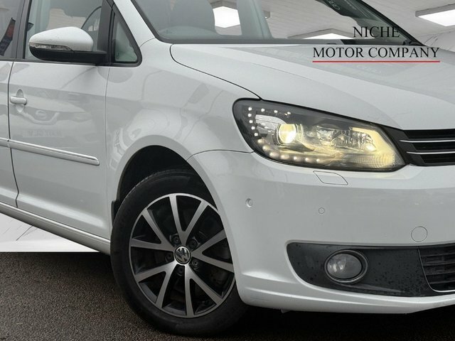 Volkswagen Touran Tsi Se Mpv White #6