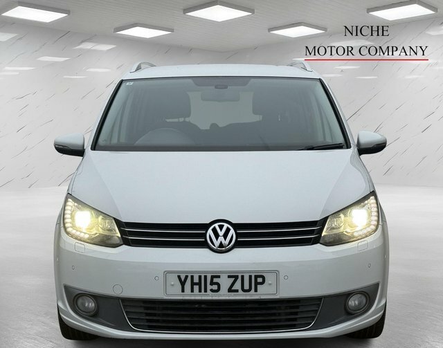Volkswagen Touran Tsi Se Mpv YH15ZUP White #2