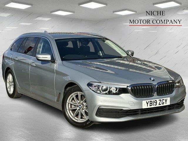 BMW 5 Series 520D Se Touring YB19ZGY Silver #2