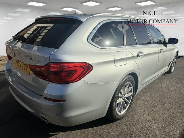 BMW 5 Series 520D Se Touring YB19ZGY Silver #5