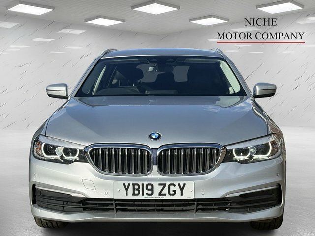 BMW 5 Series 520D Se Touring YB19ZGY Silver #2