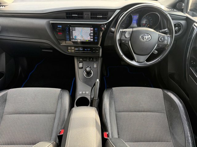 Toyota Auris Vvt-h Excel Cvt Euro LS67OGD Blue #4
