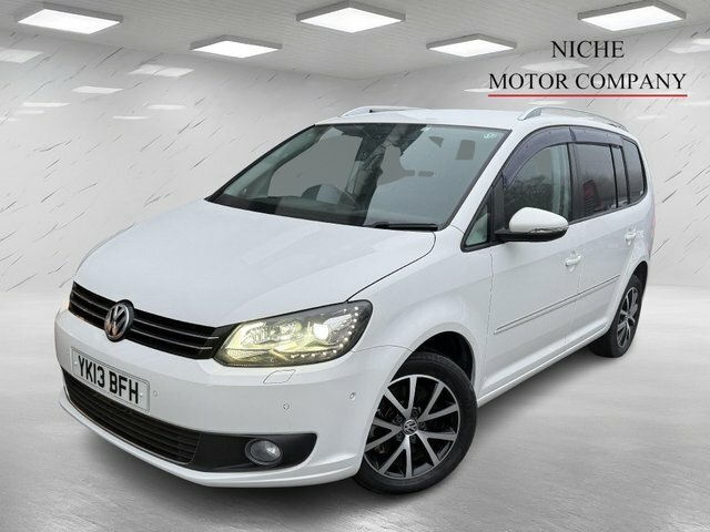 Volkswagen Touran Tsi Se Mpv YK13BFH White #4