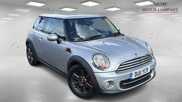 Mini Hatch Cooper D Euro 5 Silver