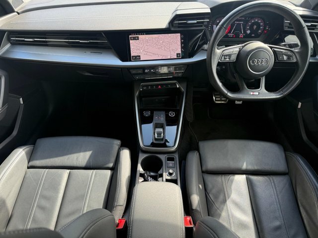 Audi A3 Tdi 35 S Line LP22OHF Black #3