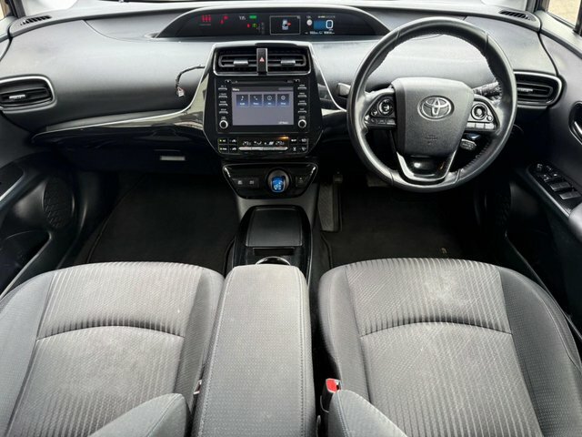 Toyota Prius Vvt-h Active Cvt Euro PN71SXV Black #3