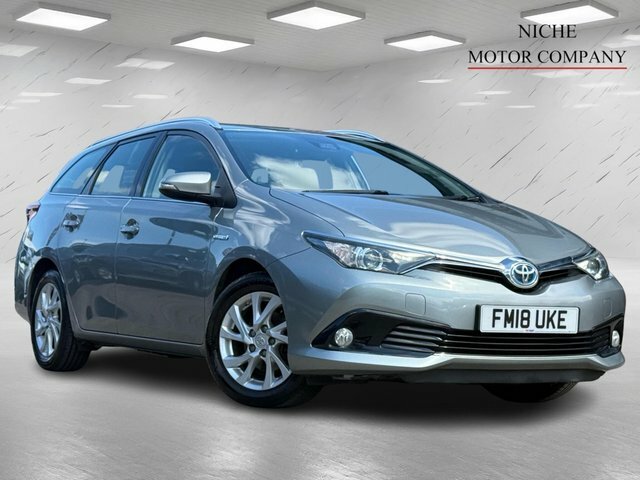 Toyota Auris Vvt-h Icon Tech Touring Grey