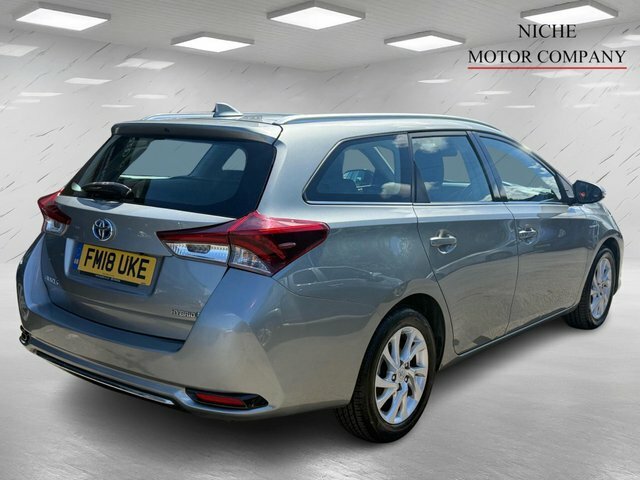 Toyota Auris Vvt-h Icon Tech Touring FM18UKE Grey #5