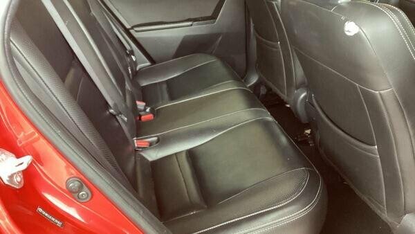 Toyota Auris Vvt-h Design Cvt Euro MF66XXS Red #6