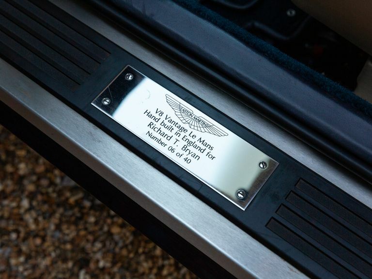 Aston Martin V8 5.3 2dr Black #9