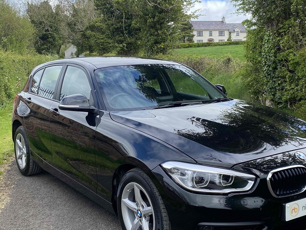 BMW 1 Series 116D Se Business LM18SZP Blue #3
