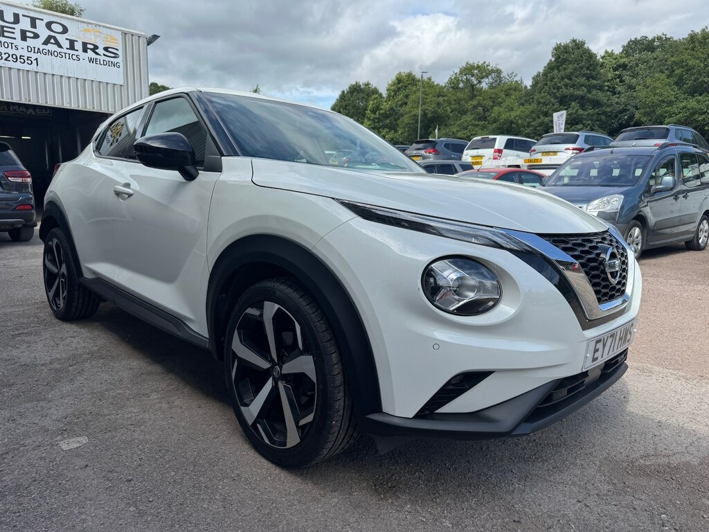Nissan Juke 1.0 Dig-t 114 Tekna White