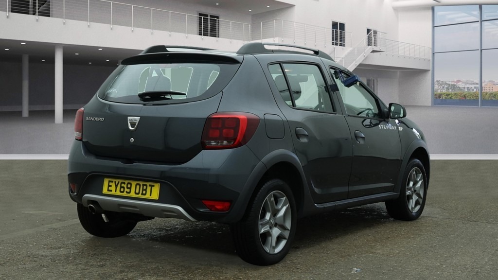 Dacia Sandero Stepway 0.9 Tce Essential Ulez Low Insurance Grou EY69OBT Grey #4