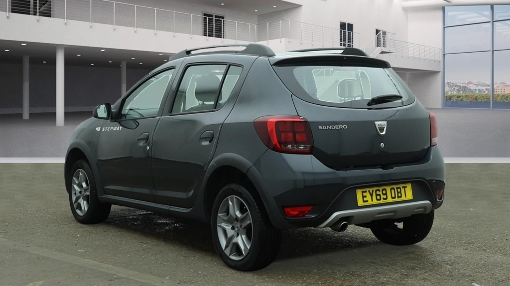 Dacia Sandero Stepway 0.9 Tce Essential Ulez Low Insurance Grou EY69OBT Grey #2