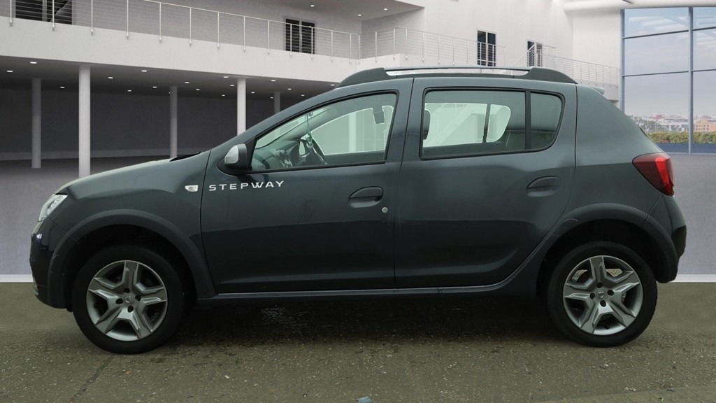 Dacia Sandero Stepway 0.9 Tce Essential Ulez Low Insurance Grou EY69OBT Grey #6