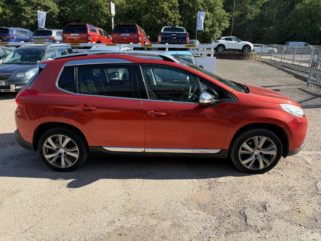 Peugeot 2008 1.6 Bluehdi 120 Feline Calima KJ15AZR Red #4